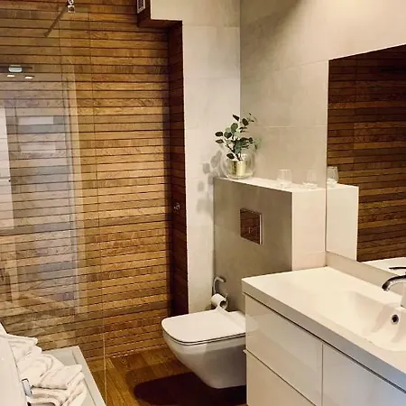 公寓 Gardenia Delux *